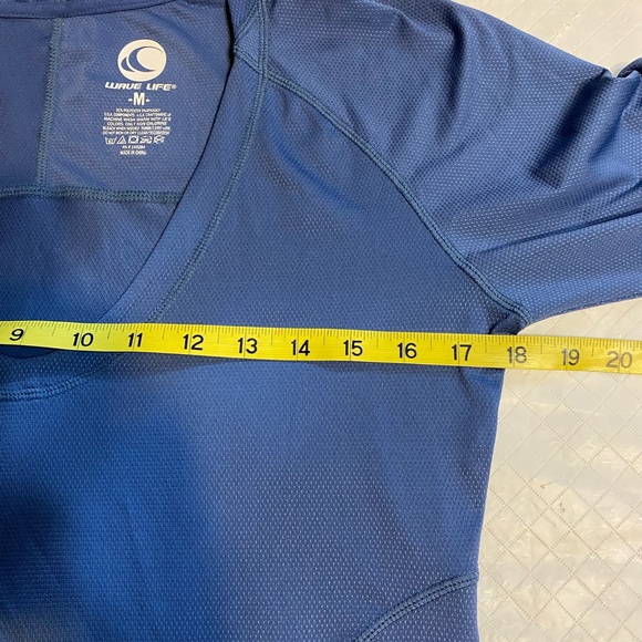 Wave Life Blue Hooded SPF 50 long sleeve tunic length medium - Picture 3 of 9